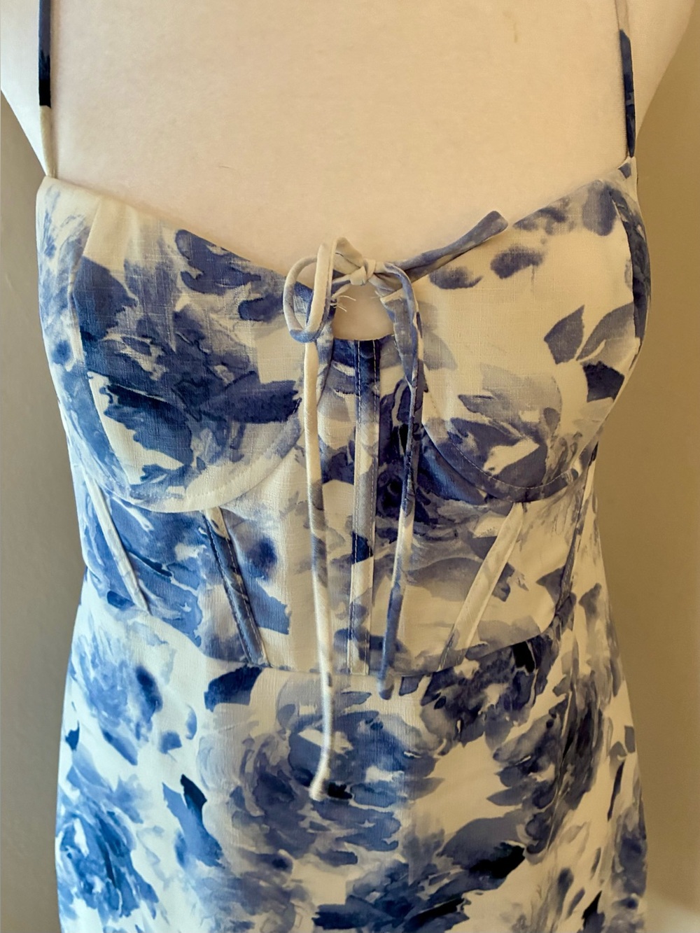 WINDSOR Blue Floral Tie-Front Women's Bodycon Dress🌸
